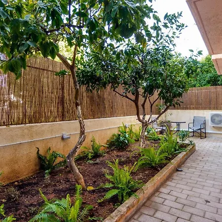 Nikos' Garden Διαμέρισμα