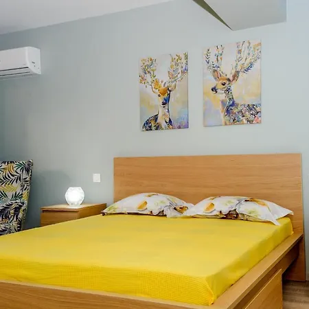 Apartman Nikos' Garden *